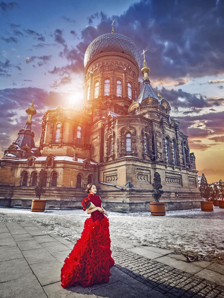 哈尔滨爱丽丝旅拍婚纱照作品索菲亚教堂