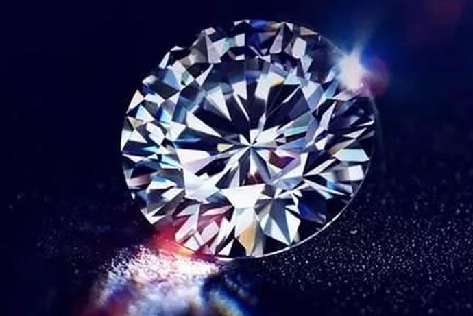 北极光钻石是钻石中的一种，目前北极光钻石在全球钻石中每月仅有2000颗的供应量，在欧洲人们因赞叹它的火彩太多绚丽，一开始根本想不出来用什么词来表达对它的惊叹，而不得不把其火彩效果形容为“无与伦比”。对，北极光钻石就是无与伦比的美丽。