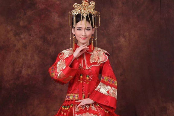 中式旗袍新娘发型