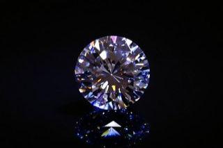 200克拉的钻石多少钱
