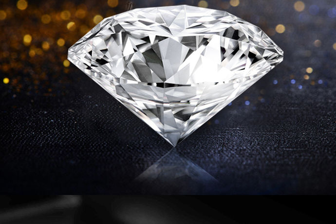 说到钻石人们往往最先想到的是硕大的钻石，靓丽的光泽，在人们印象中，钻石总是给人一种光彩夺目，闪闪发光的感觉。钻石是自然界最坚硬的宝石，因为在自然界中，钻石是极难形成的，所以钻石的价格一直居高不下。而且钻石的个头越大，钻石行成的概率也越低，物以稀为贵，所以越大颗的钻石，它的价格也就会越贵。人们把钻石的大小用一个单位来衡量，那就是克拉和分，每100分的钻石为一克拉，一克拉的钻石已经是很难得的了。