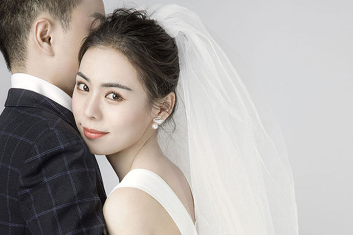 我们都知道新人在结婚之前是需要拍摄自己的婚纱摄影照的。婚纱照对于新人来说有着非常重要的意义，因为这是一种非常长久的回忆，今天中国婚博会小编就为大家带来徐州婚纱摄影哪家好？