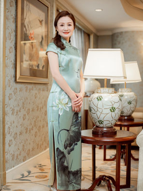 妈咪丽 | 翡翠绿国风旗袍