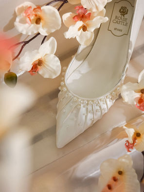 珠光曲rosecastle婚鞋女白色高跟主婚纱新娘鞋2023年新款珍珠单鞋