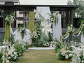 白绿色户外草坪婚礼