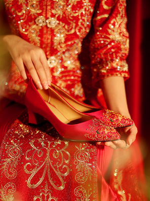 【人间富贵】原创手工刺绣红色秀禾婚鞋女中式婚礼新娘鞋喜婆婆鞋