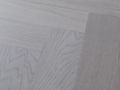 圣象地板 灰色人字拼地板家用多层实木复合个性拼花木地板可地暖 NC9011
