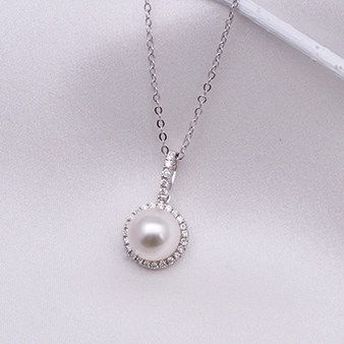 新轩珠宝：日本akoya天然海水珍珠钻石项链