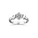 六福珠宝：爱很美系列18K金钻石戒指