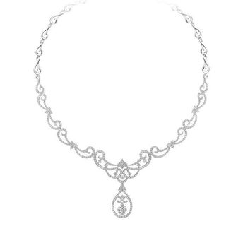 六福珠宝：因为爱很美-18K金钻石项链（价格面议，具体咨询商家）